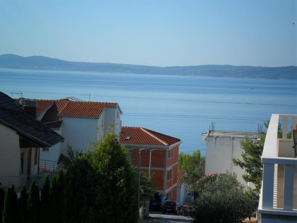 Apartment In Okrug Gornji With Seaview, Balcony, Air Condition, Wifi Trogir Exterior foto